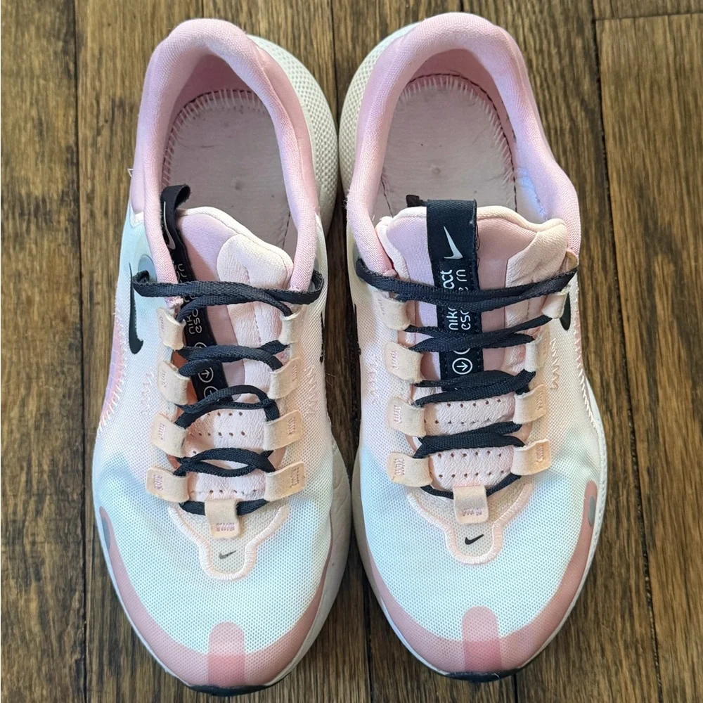 Size 6.5 - Nike React Escape Run Sail Pink Glaze W - Picture 2 of 9